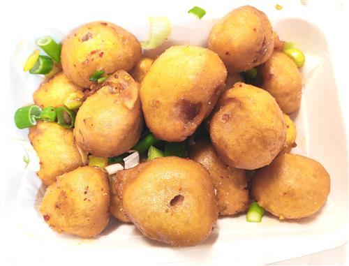 58D__________Spicy Salt & Pepper Pork Balls (12)(no sauce)